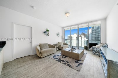 Comprar apartamento no Axis on Brickell North Tower 3422-N