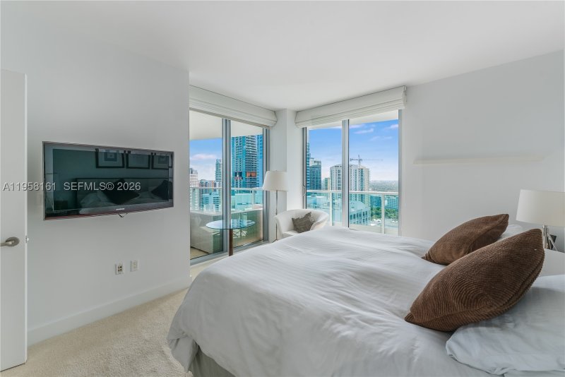 Condo for sale at Jade Brickell 3311