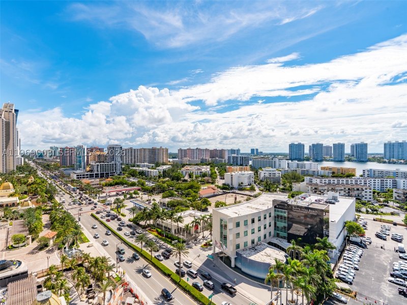 Condo for sale at Trump International Sonesta Beach Resort 1417