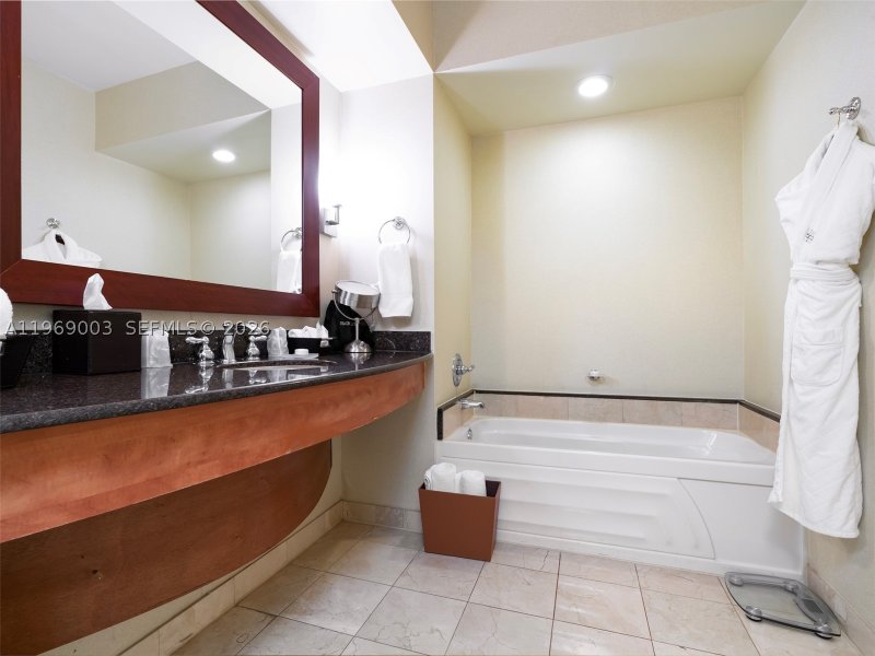 Condo for sale at Trump International Sonesta Beach Resort 1417