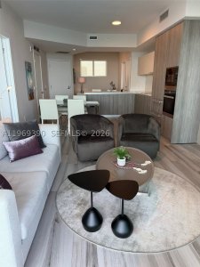 Comprar apartamento en Biscayne Beach 1205