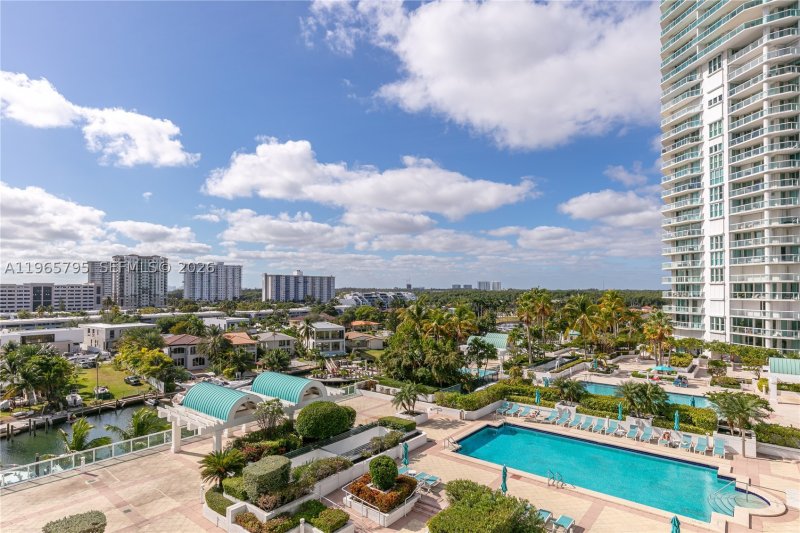 Comprar apartamento en Oceania 4 744