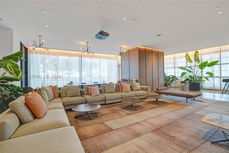 Condo for sale at Natiivo Gale Miami Hotel & Residences 3214