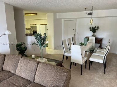 Aluguel de apartamento no Mystic Pointe 600 410