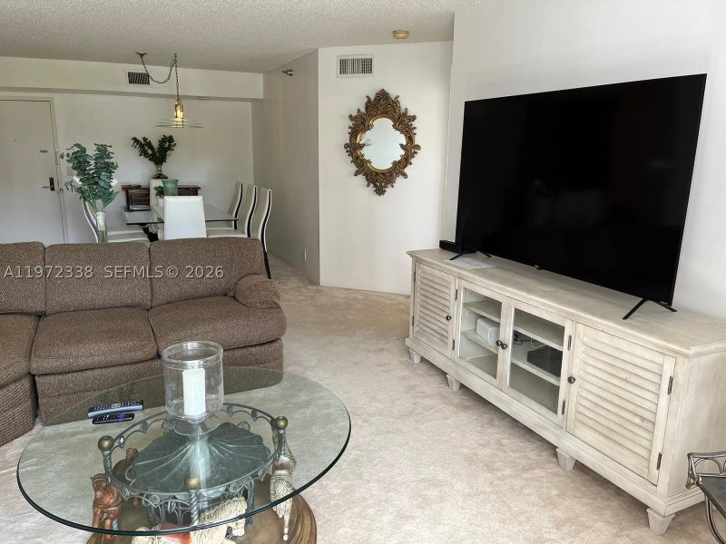 Alquiler de apartamento en Mystic Pointe 600 410