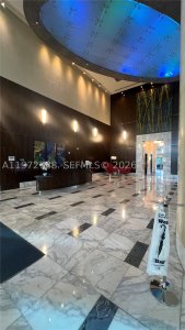 Comprar apartamento no Latitude On The River 2202