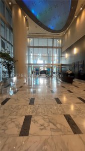 Comprar apartamento no Latitude On The River 2202