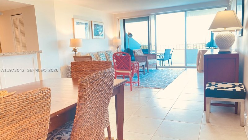 Alquiler de apartamento en Commodore Club East 1008
