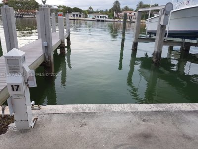 Comprar apartamento en Carriage House Miami Beach