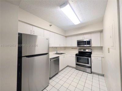 Aluguel de apartamento no Parc Central Aventura 1208