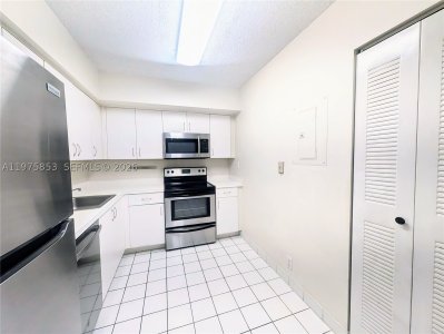 Aluguel de apartamento no Parc Central Aventura 1208