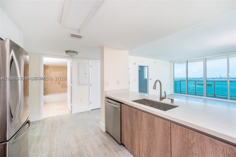 Condo for sale at 1800 Club 2503