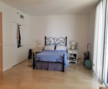 Comprar apartamento en Avenue on Brickell 1050 Tower 2622