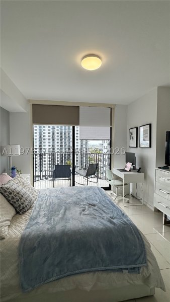 Comprar apartamento en 5252 Paseo Doral 1203