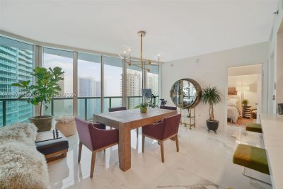 Aluguel de apartamento no Icon Brickell Tower II 2804