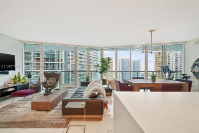 Aluguel de apartamento no Icon Brickell Tower II 2804