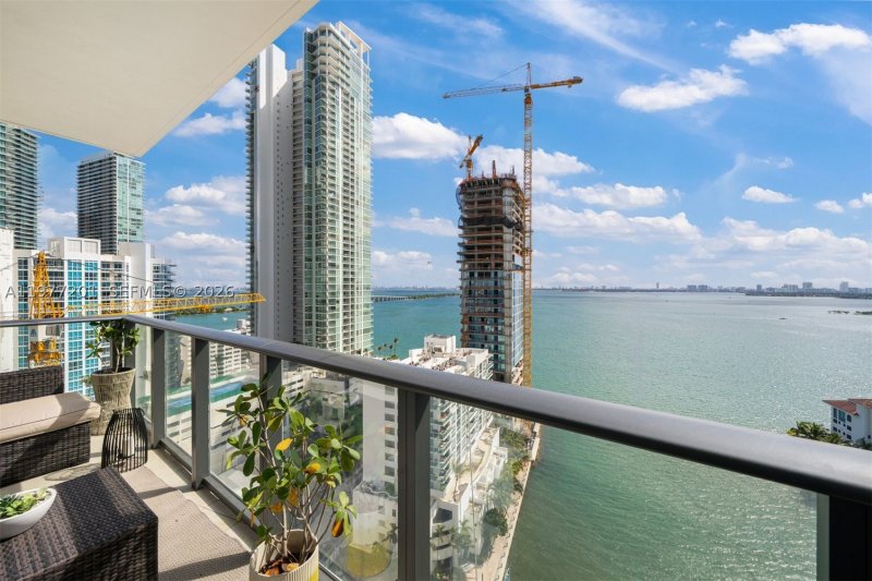 Condo for sale at Icon Bay 1901