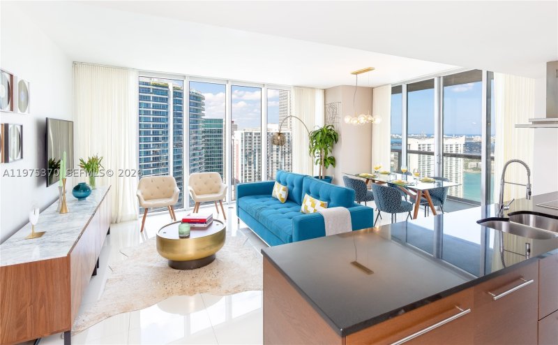 Condo for sale at Icon Brickell Viceroy 4702