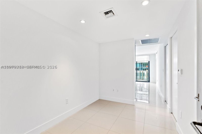 Condo for sale at Dua Miami - SLS Brickell Condo 2308