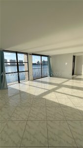 Alquiler de apartamento en Fairview House S403