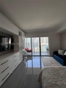 Alquiler de apartamento en Brickell House Condo 2512
