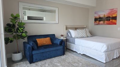 Alquiler de apartamento en Brickell House Condo 2512