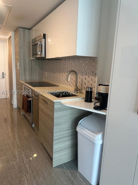 Apartment for rent at Brickell House Condo 2512