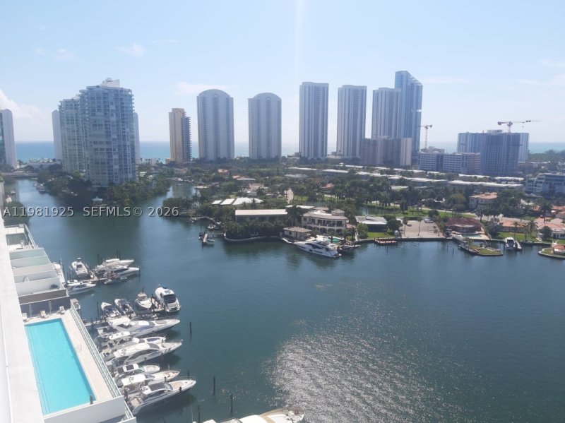 Apartment for rent at 400 Sunny Isles 1701