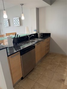 Comprar apartamento en M Resort Residences 1504