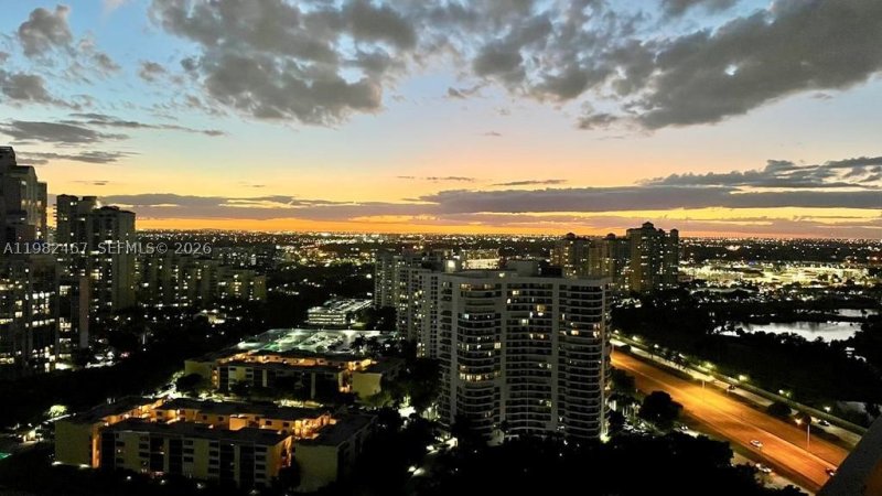 Apartment for rent at Mystic Pointe 400 3103