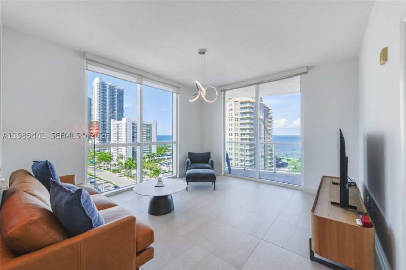 Apartment for rent at Ocean Marine Yacht Club 1114