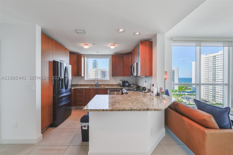 Apartment for rent at Ocean Marine Yacht Club 1114