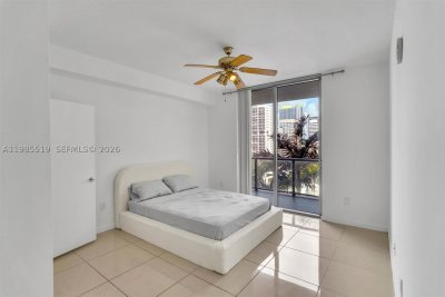 Comprar apartamento no Axis on Brickell South Tower 1210