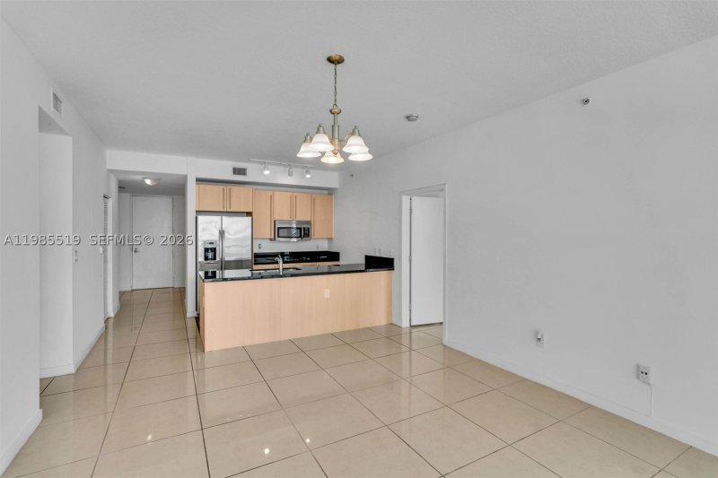 Condo for sale at Axis on Brickell South Tower 1210
