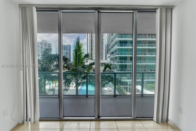 Comprar apartamento no Axis on Brickell South Tower 1210