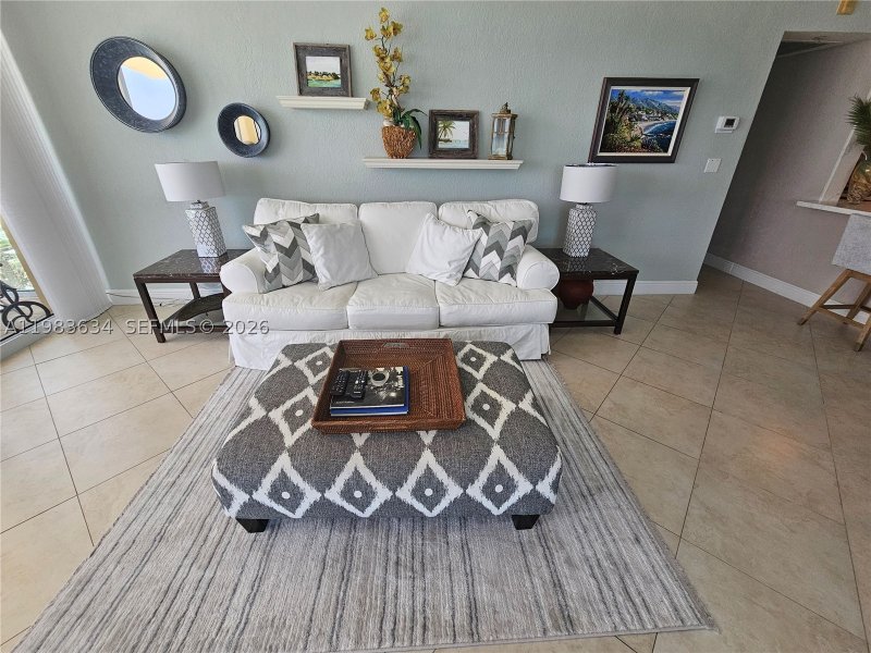 Apartment for rent at The Wave Condo 411