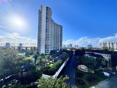 Comprar apartamento no 2000 Williams Island 606