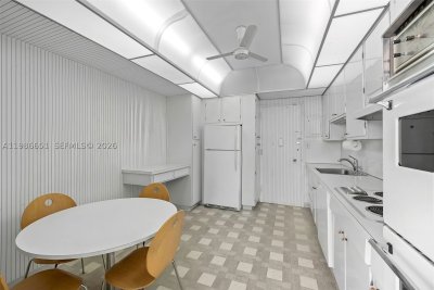 Comprar apartamento en Crystal House 5M