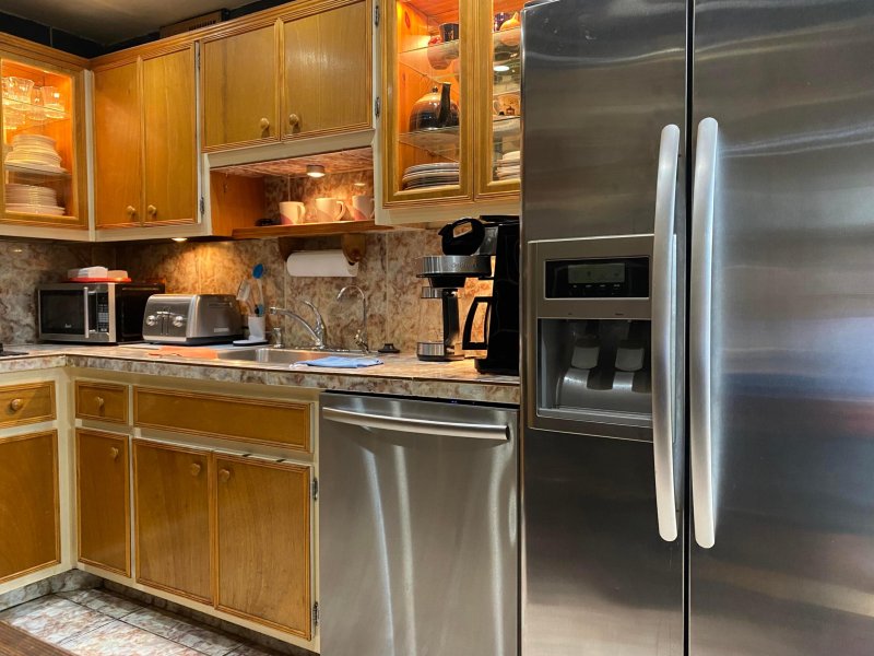 Condo for sale at Coastal Towers 1423