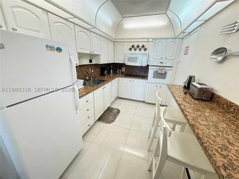 Condo for sale at Tides Hollywood Beach 5W