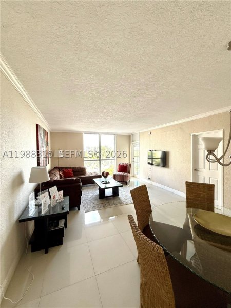 Condo for sale at Tides Hollywood Beach 5W