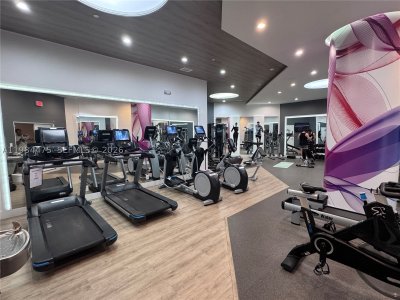 Aluguel de apartamento no Portsview at the Waterways 1002