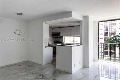 Comprar apartamento no Plaza of the Americas 428