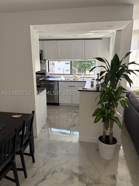 Condo for sale at Plaza of the Americas 428