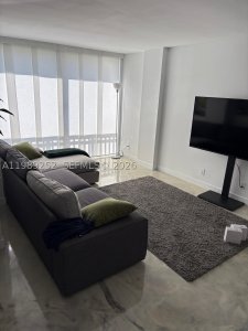 Comprar apartamento no Plaza of the Americas 428