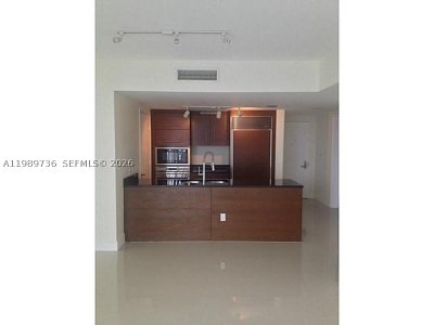 Comprar apartamento no Icon Brickell Tower I 5111