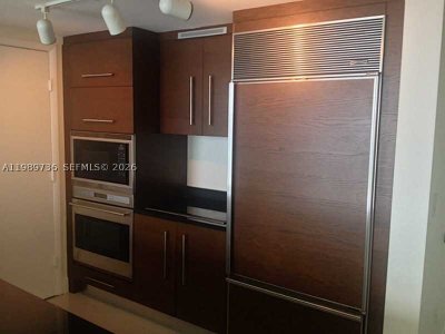 Comprar apartamento no Icon Brickell Tower I 5111