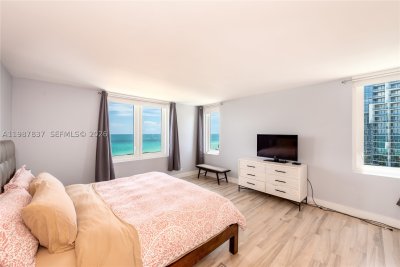 Comprar apartamento en Roney Palace 1009