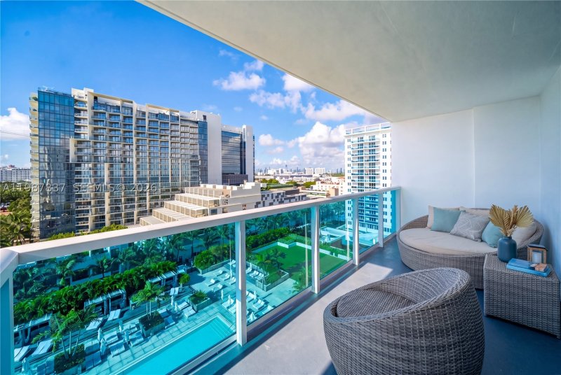 Comprar apartamento no Roney Palace 1009