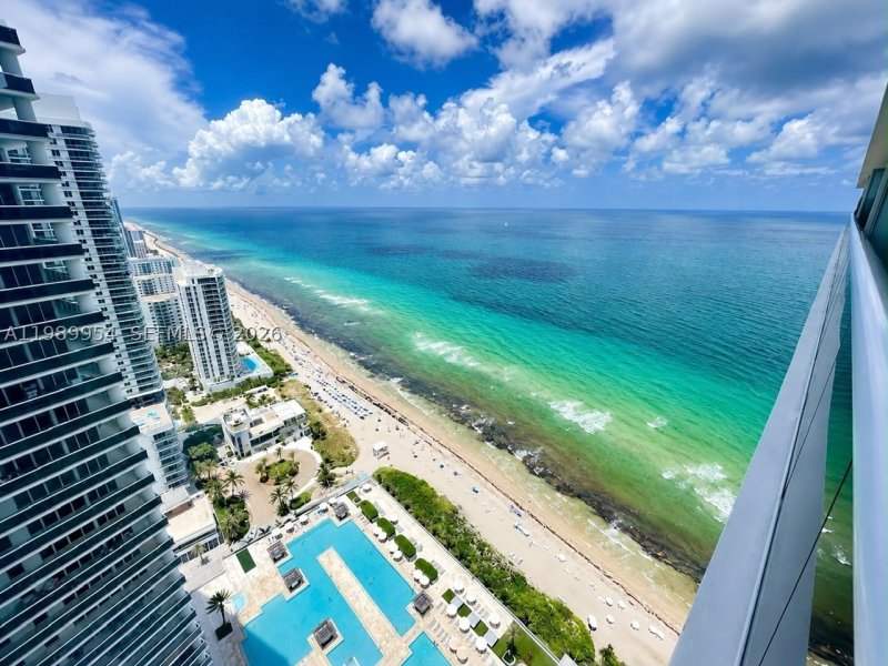 Condo for sale at Beach Club Two 4010